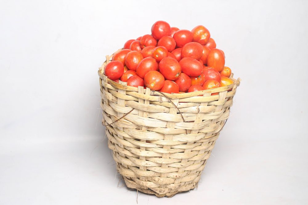 Tomato Size 4 (Medium 20kg x 1 Unit)